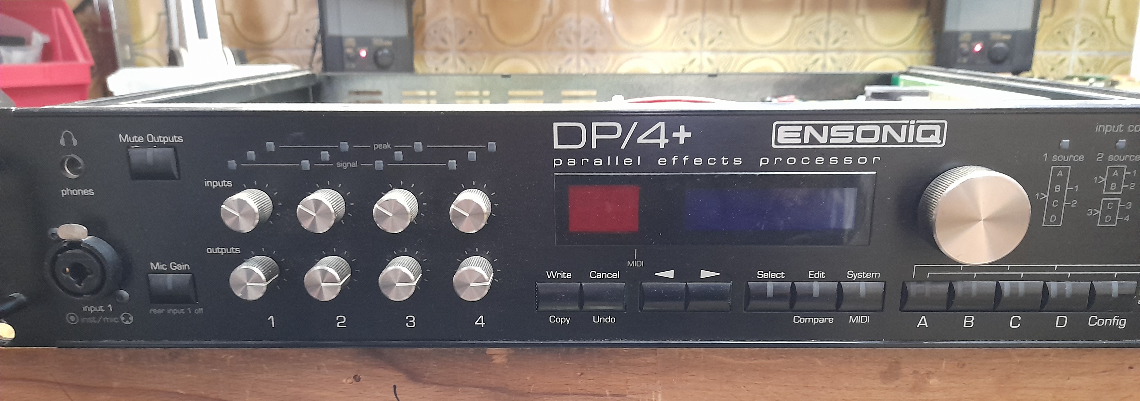 alt32